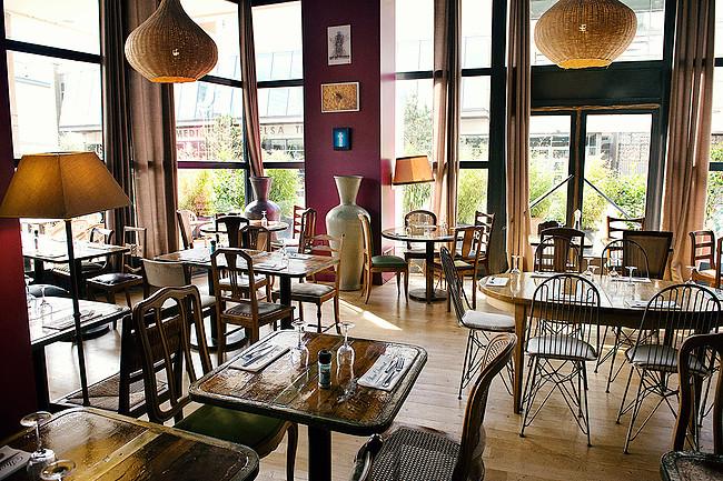 Bistrot Show Devant - Photo 2